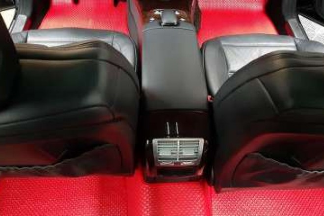 Hướng dẫn cách giặt thảm lót sàn cho xe ô tô Mazda CX5